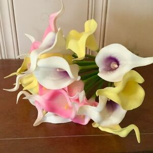20 stem picasso purple, yellow and pink/white calla lily wedding bouquet